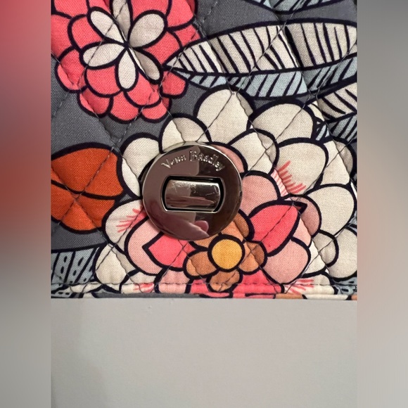 VERA BRADLEY Floral Crossbody Purse - Picture 2 of 10